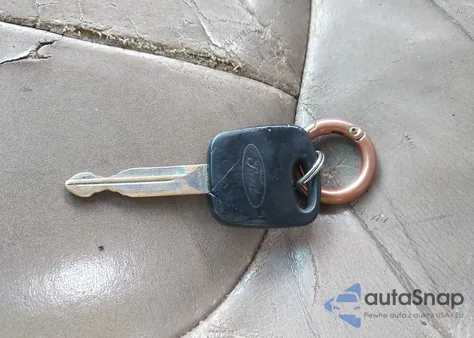 2000 Ford Expedition Eddie Bauer from USA, damaged, VIN 1FMPU18L5YLA01173